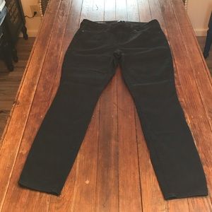 NYDJ AMI SKINNY JEANS- 8 PETITE